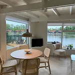 度假居 Stillwater De Rijd