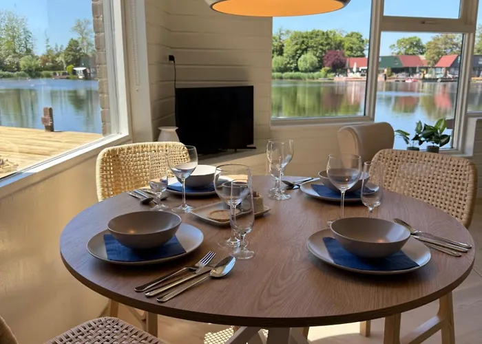 Stillwater De Rijd 度假居