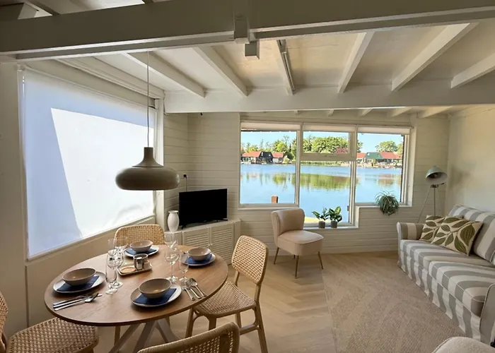 Stillwater De Rijd 度假居