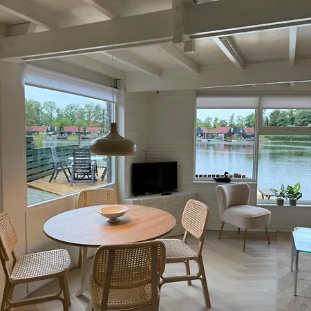 Holiday home Stillwater De Rijd